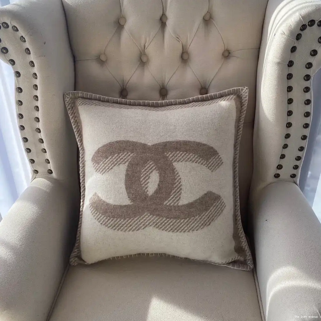 WOOL PILLOW 2.0 THROW COCO 0602